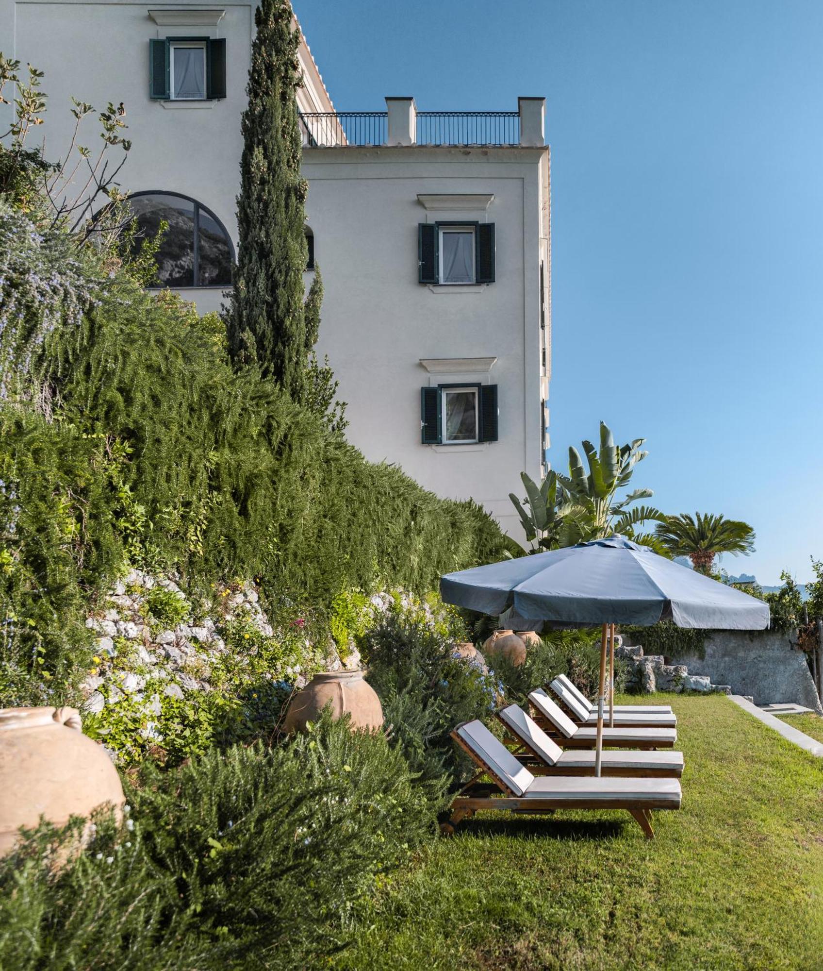 Vettica Villa